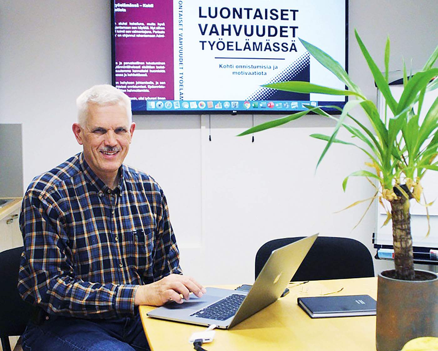 Vahvuusajattelun käsikirja